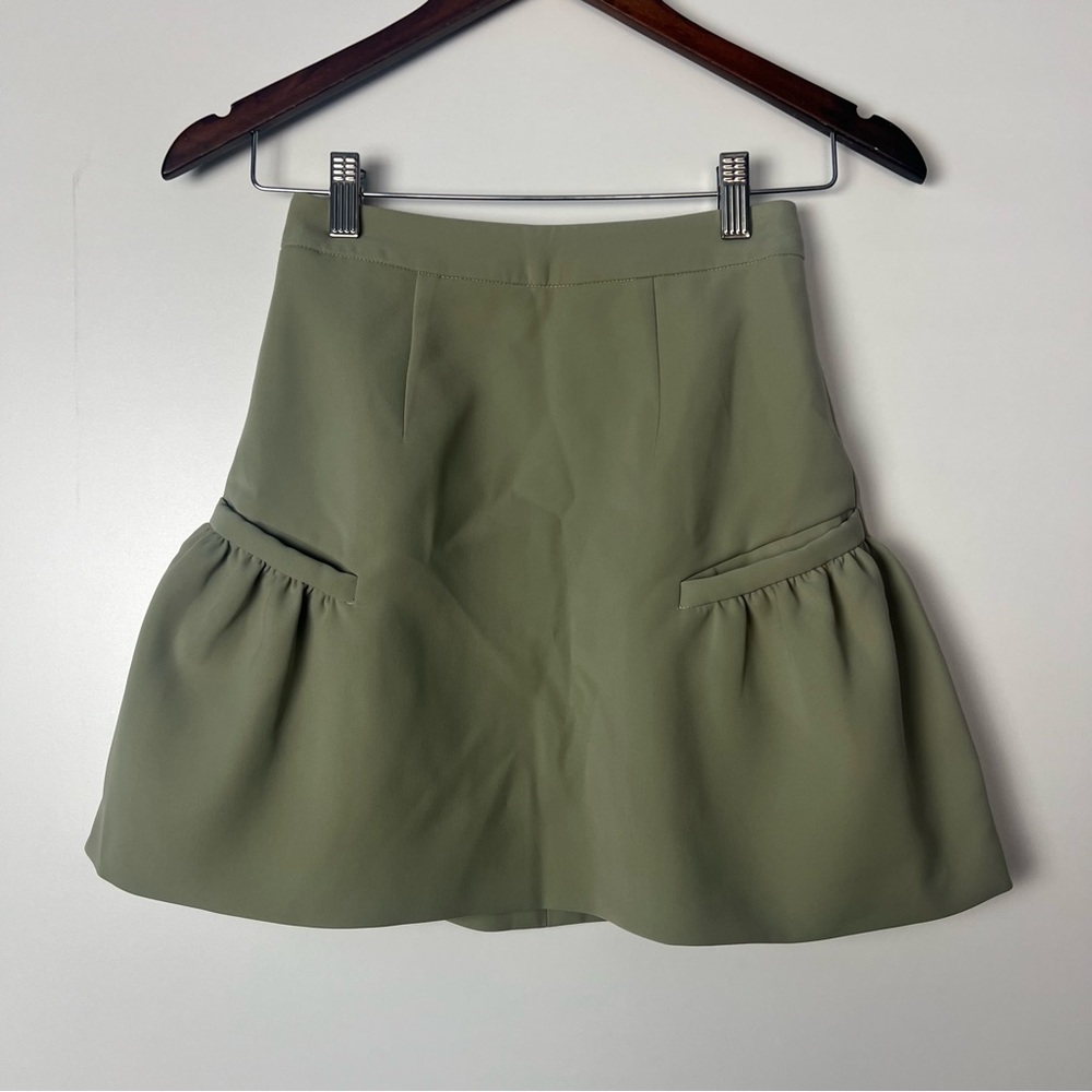 Onarin puff mini skirt